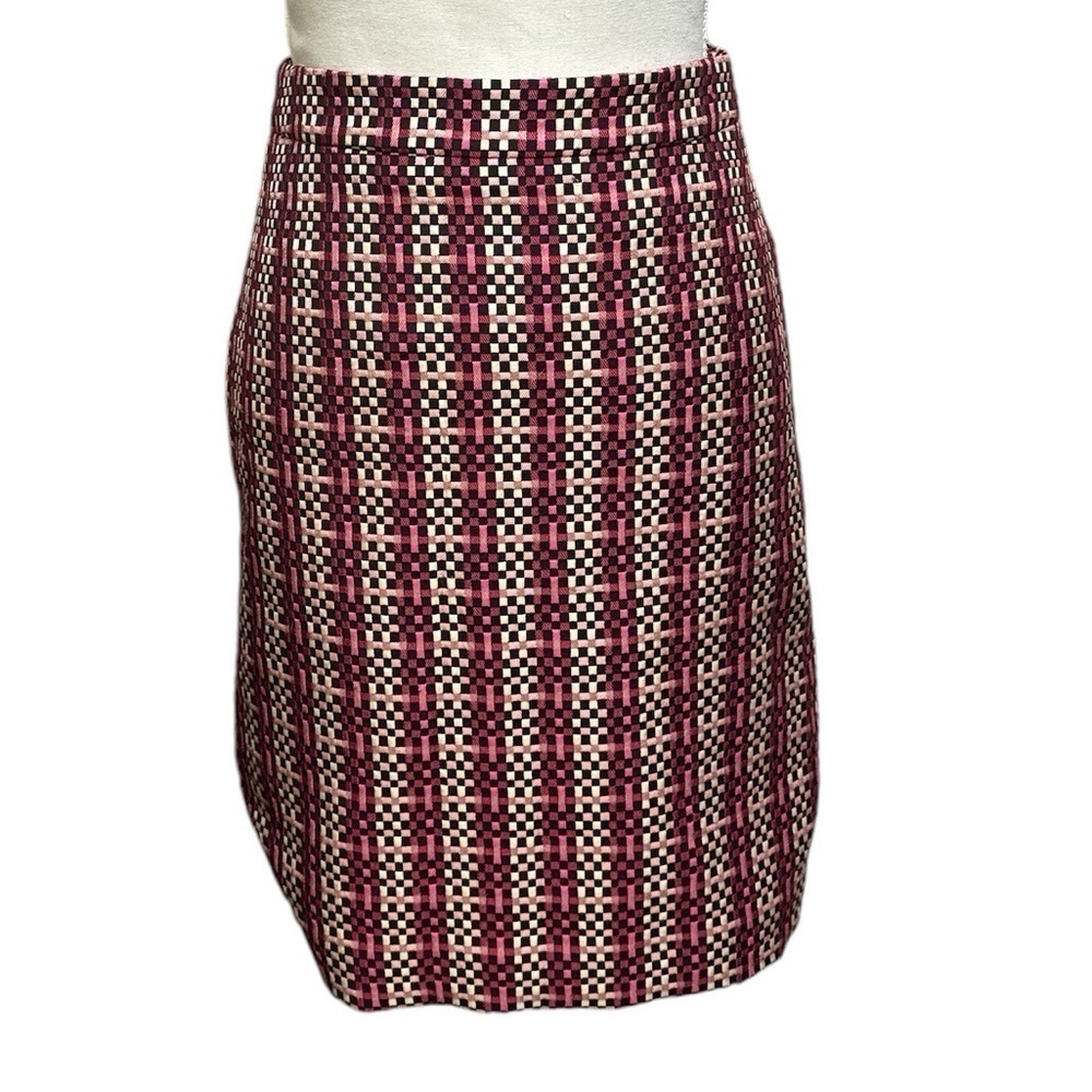 Ann Taylor Black & Pink Grid Jacquard Skirt - Picture 4 of 8